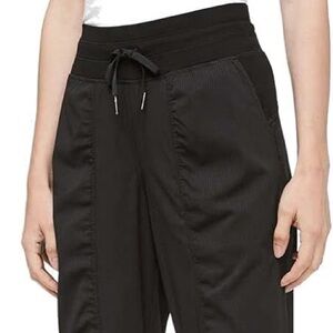 Lululemon studio dance joggers